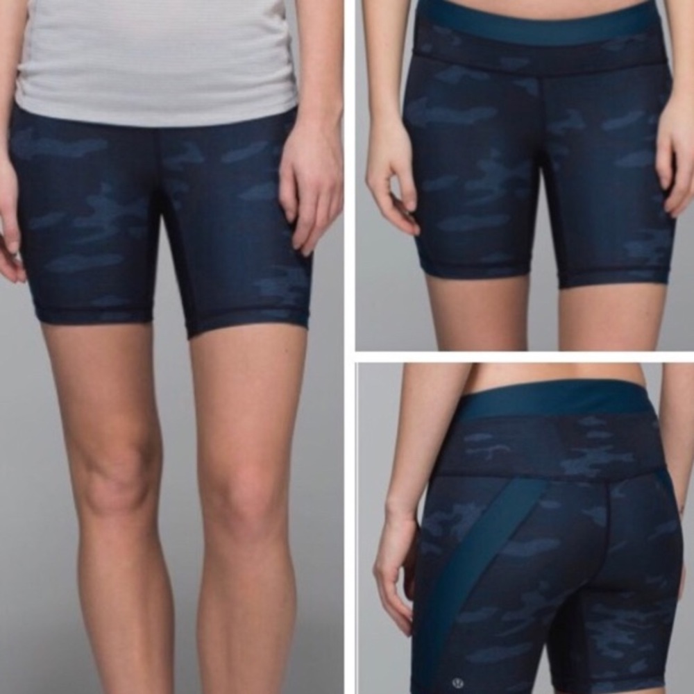 Lululemon clip-in shorts oil slick lotus c…
